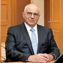 Nikolaos Karamouzis Profile Picture